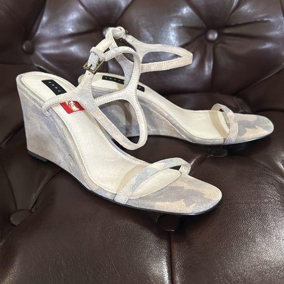 Sanctuary Wobble Fatigue Multi Wedge Sandals with Ankle Strap - Picture 3 of 7